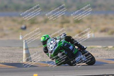 media/Oct-08-2023-CVMA (Sun) [[dbfe88ae3c]]/Race 2 Supersport Middleweight (Shootout)/